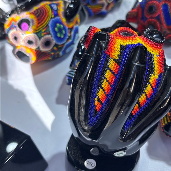 Unlisted items 2 - 01/29 - Picture 2 of 11